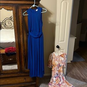 Elegant Blue Sleeveless Dress